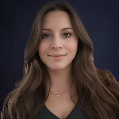 Sarah  Newhouse Photo